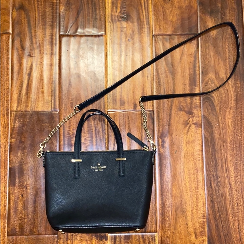 black Kate Spade crossbody purse